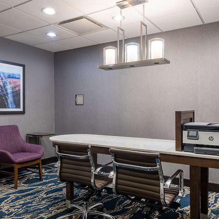 Homewood Suites By Hilton Cedar Rapids-North Εξωτερικό φωτογραφία