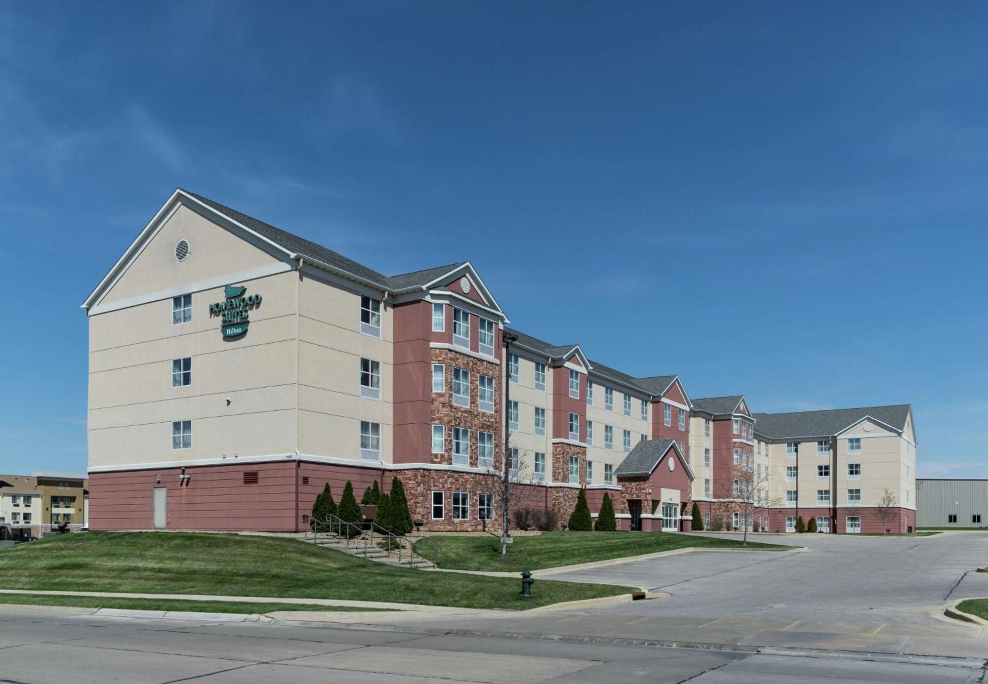 Homewood Suites By Hilton Cedar Rapids-North Εξωτερικό φωτογραφία