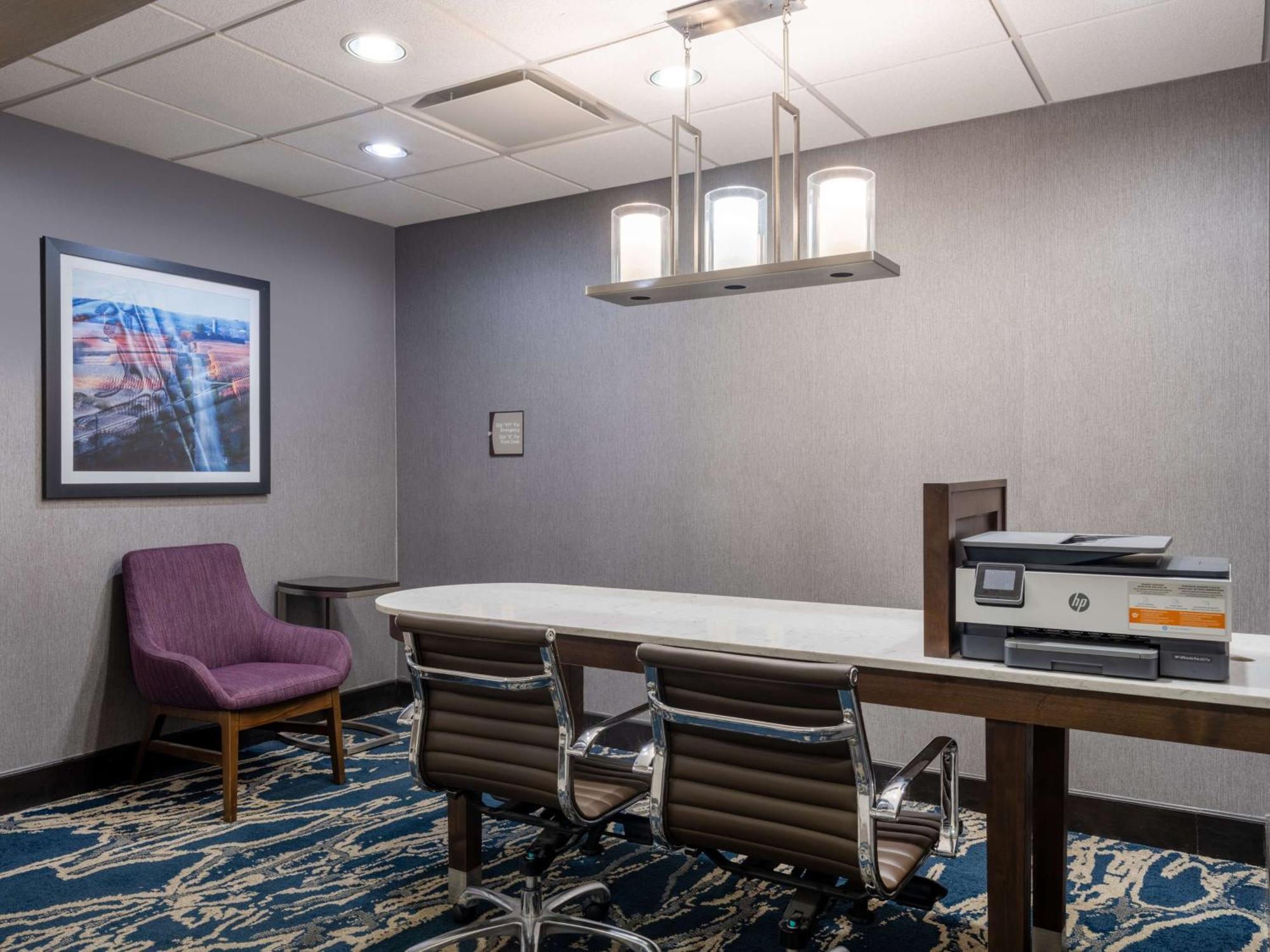 Homewood Suites By Hilton Cedar Rapids-North Εξωτερικό φωτογραφία