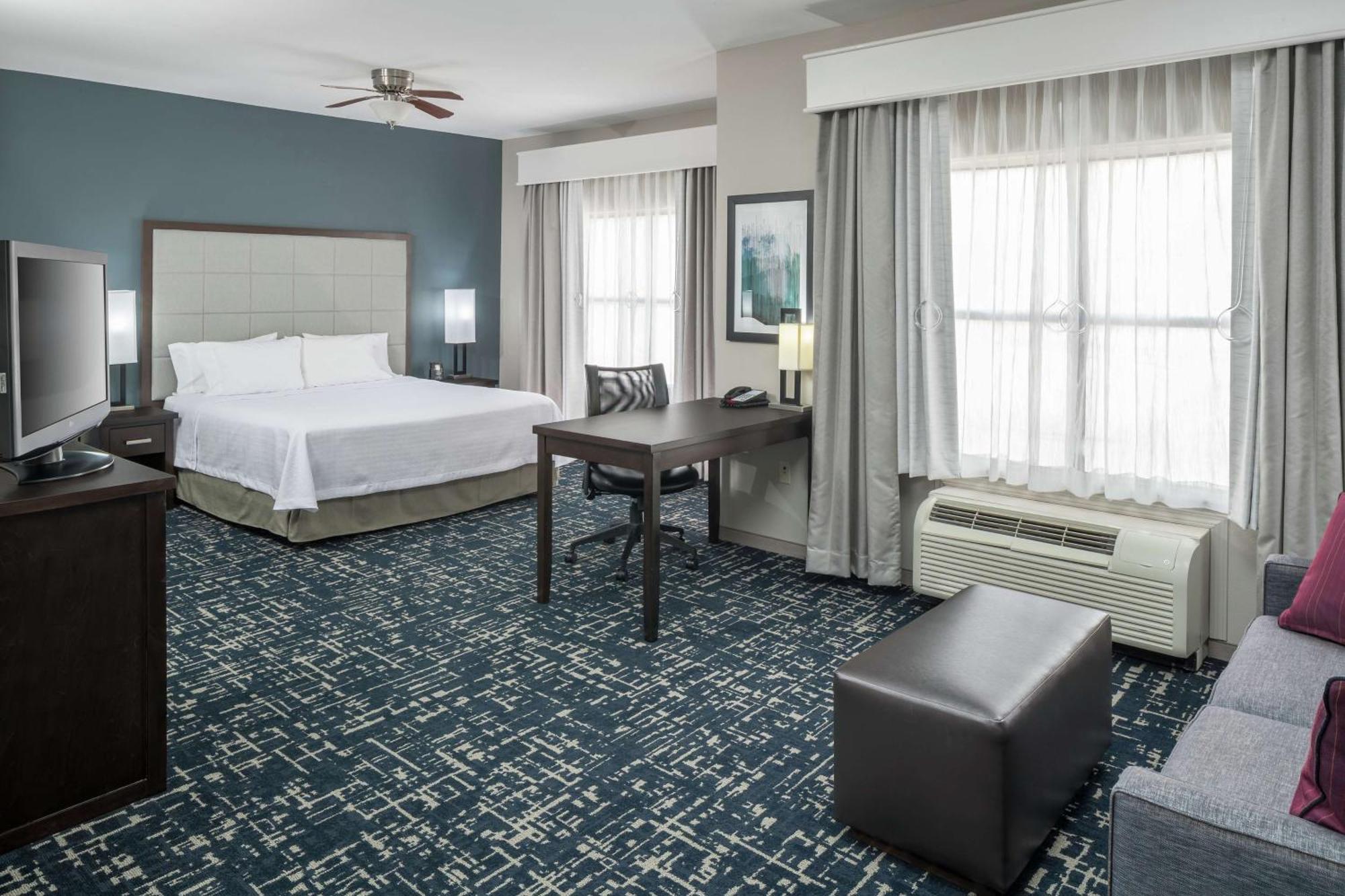 Homewood Suites By Hilton Cedar Rapids-North Εξωτερικό φωτογραφία