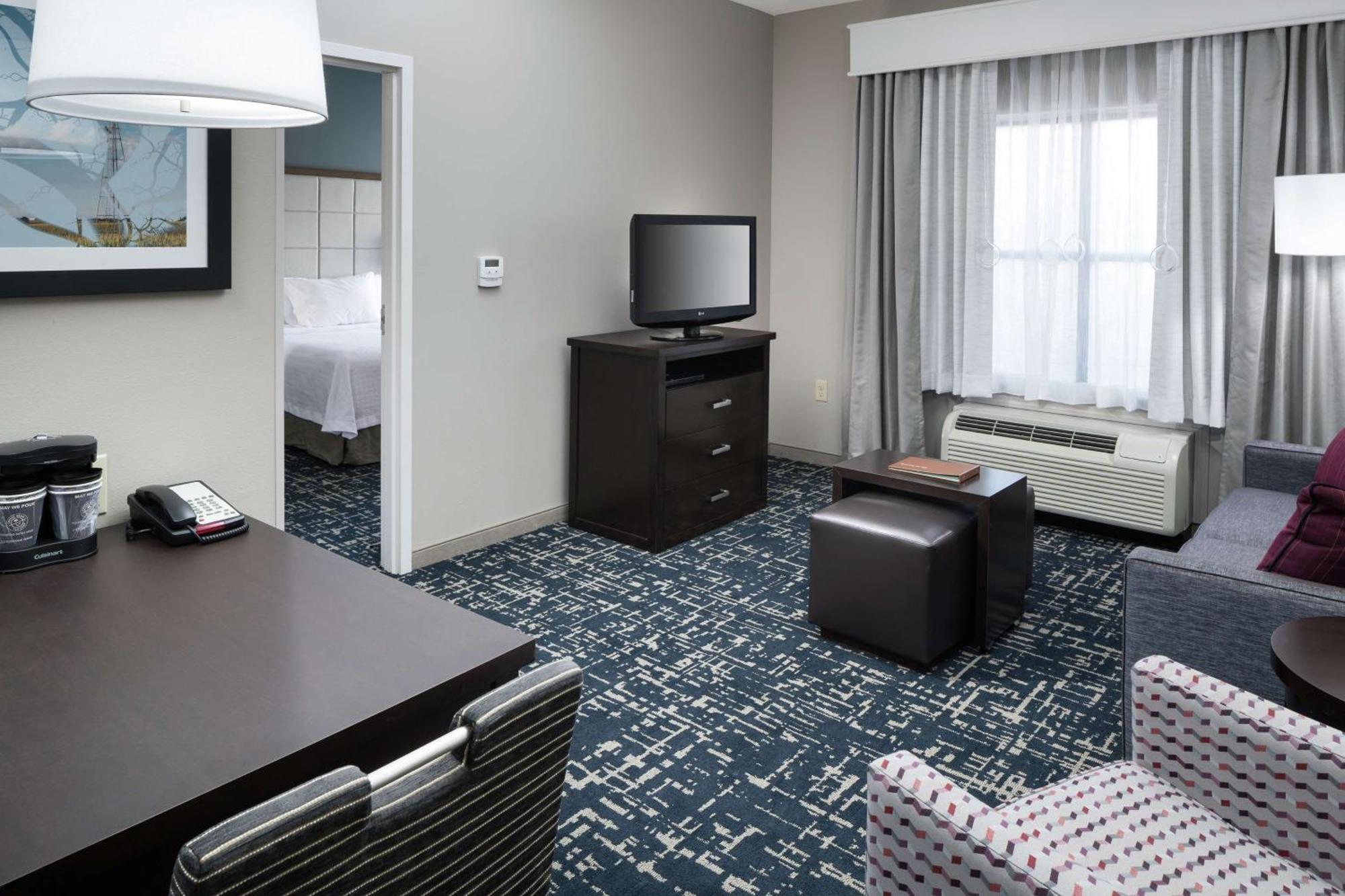 Homewood Suites By Hilton Cedar Rapids-North Εξωτερικό φωτογραφία