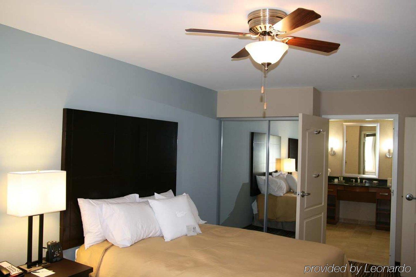 Homewood Suites By Hilton Cedar Rapids-North Δωμάτιο φωτογραφία